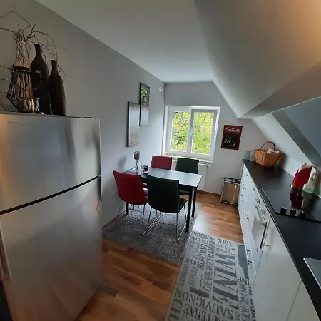 Apartman Annodazumol Waischenfeld